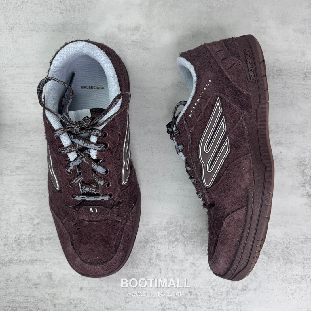 Balenciaga Hampton Leather Low Sneakers with Distressed Stitching Logo Detail 발렌시아가 햄튼 레더 로우 스니커즈 디스트레스드 스티치 로고 디테일 3cm 3