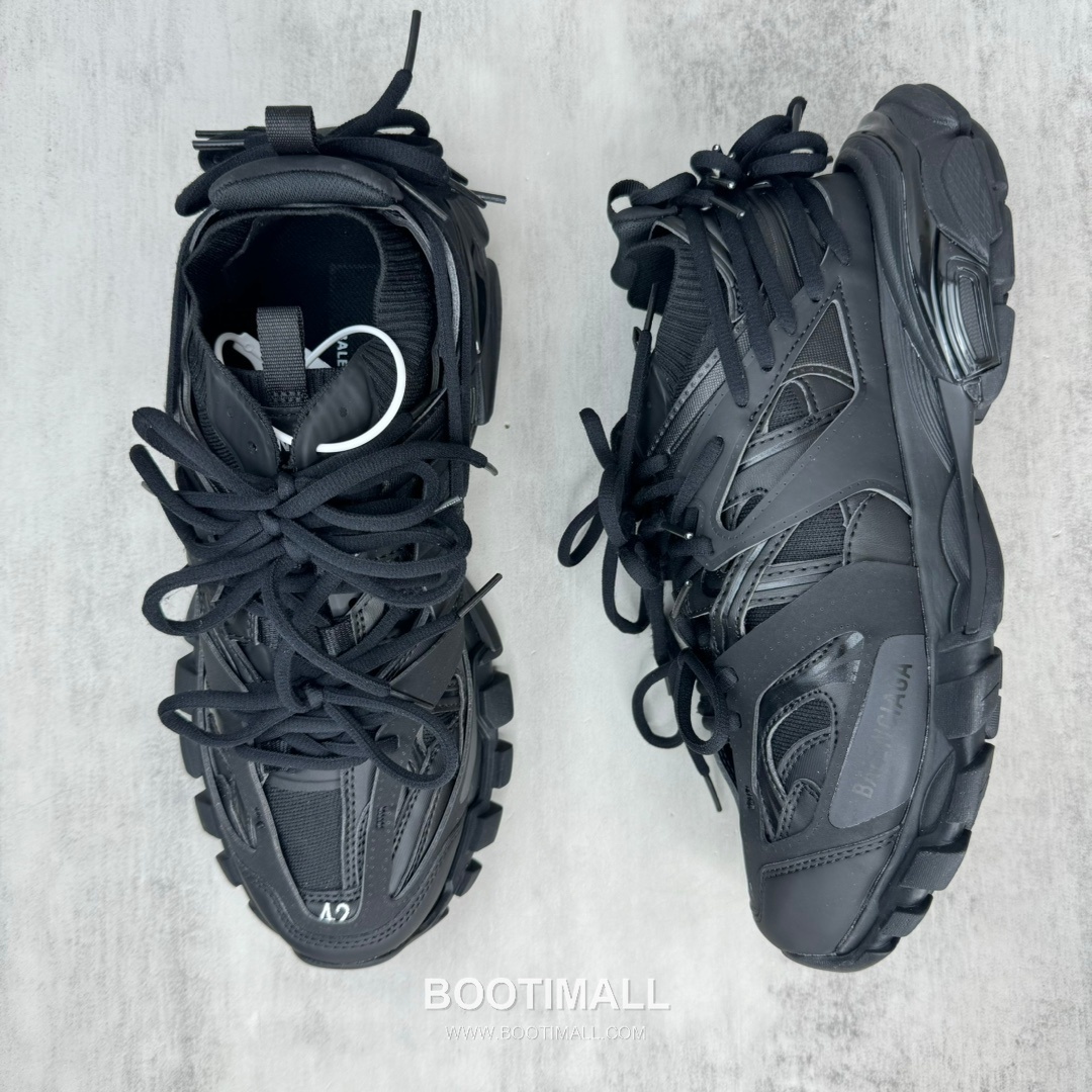 Balenciaga Track 3.0 Mesh Nylon Chunky Sneakers with Layered Strap TPU Detail 발렌시아가 트랙 3.0 메쉬 나일론 청키 스니커즈 레이어드 스트랩 TPU 디테일 3cm 3