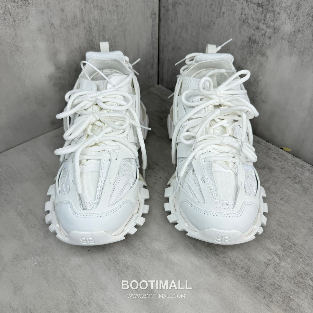 Balenciaga Track 3.0 Mesh Nylon Chunky Sneakers with Layered Strap TPU Detail 발렌시아가 트랙 3.0 메쉬 나일론 청키 스니커즈 레이어드 스트랩 TPU 디테일 3cm 4