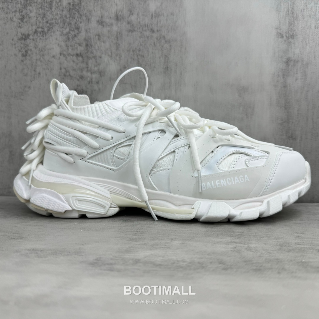 Balenciaga Track 3.0 Mesh Nylon Chunky Sneakers with Layered Strap TPU Detail 발렌시아가 트랙 3.0 메쉬 나일론 청키 스니커즈 레이어드 스트랩 TPU 디테일 3cm 6