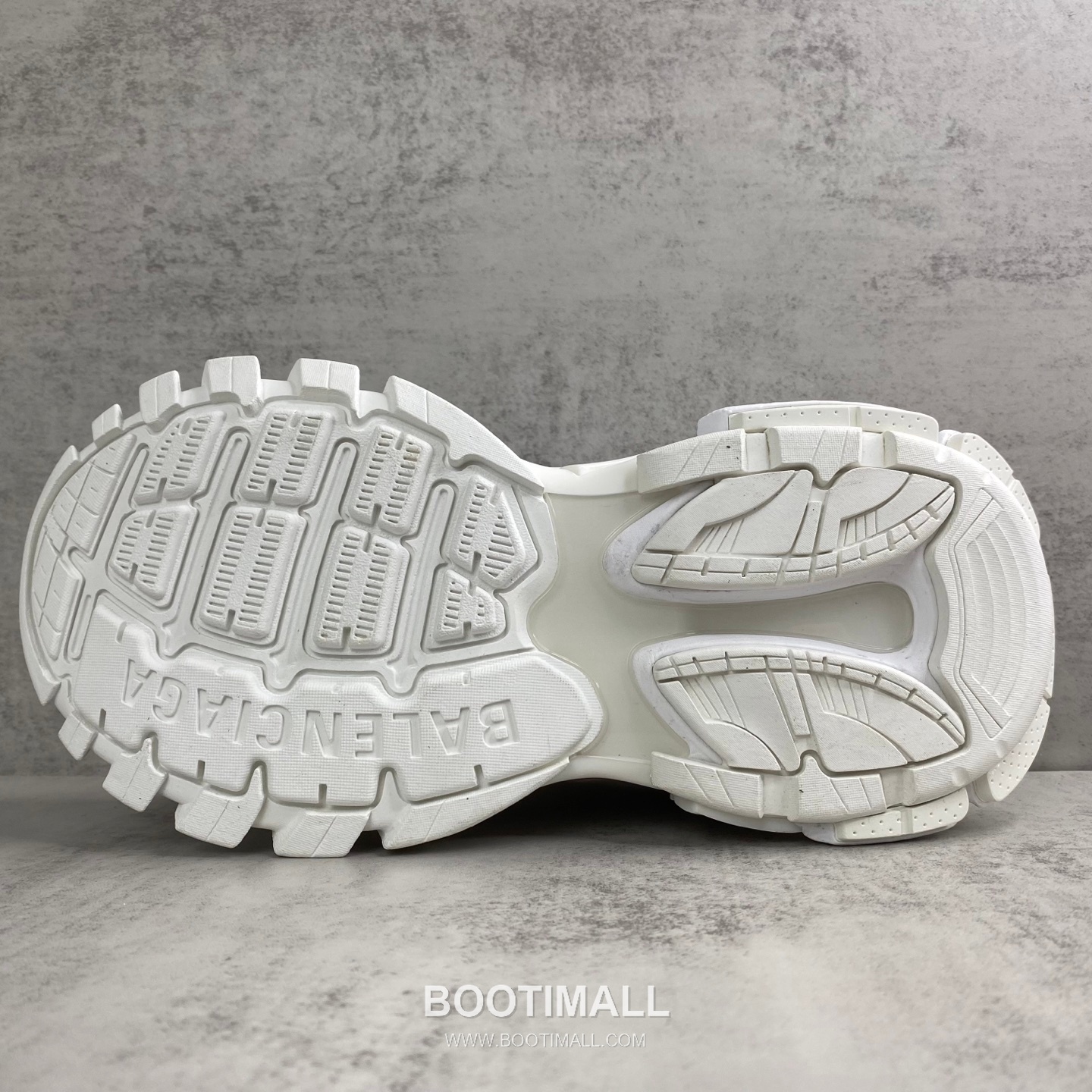 Balenciaga Track Mesh Nylon Chunky Sneakers with Layered Panel TPU Logo Detail 발렌시아가 트랙 메쉬 나일론 청키 스니커즈 레이어드 패널 TPU 로고 디테일 3cm 8