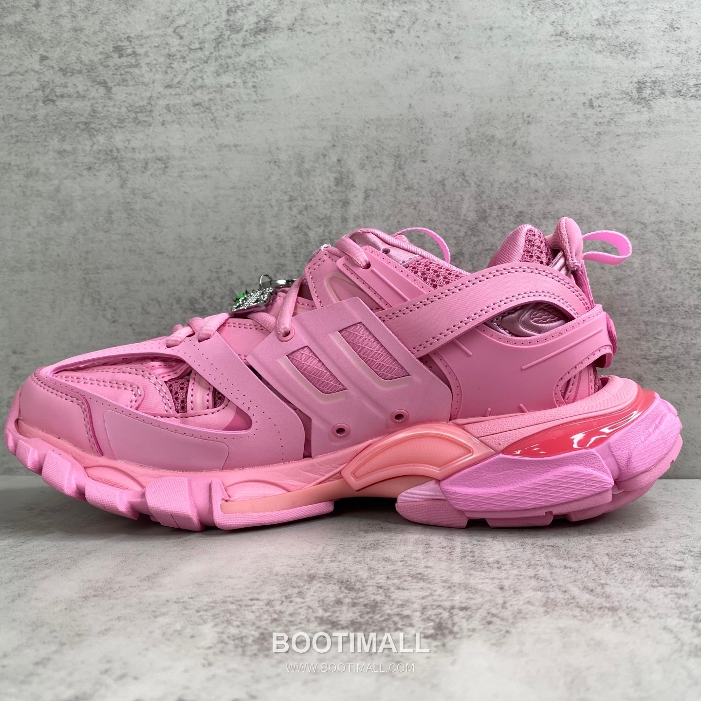 Balenciaga Track Mesh Nylon Chunky Sneakers with Layered Panel TPU Logo Detail 발렌시아가 트랙 메쉬 나일론 청키 스니커즈 레이어드 패널 TPU 로고 디테일 3cm 7