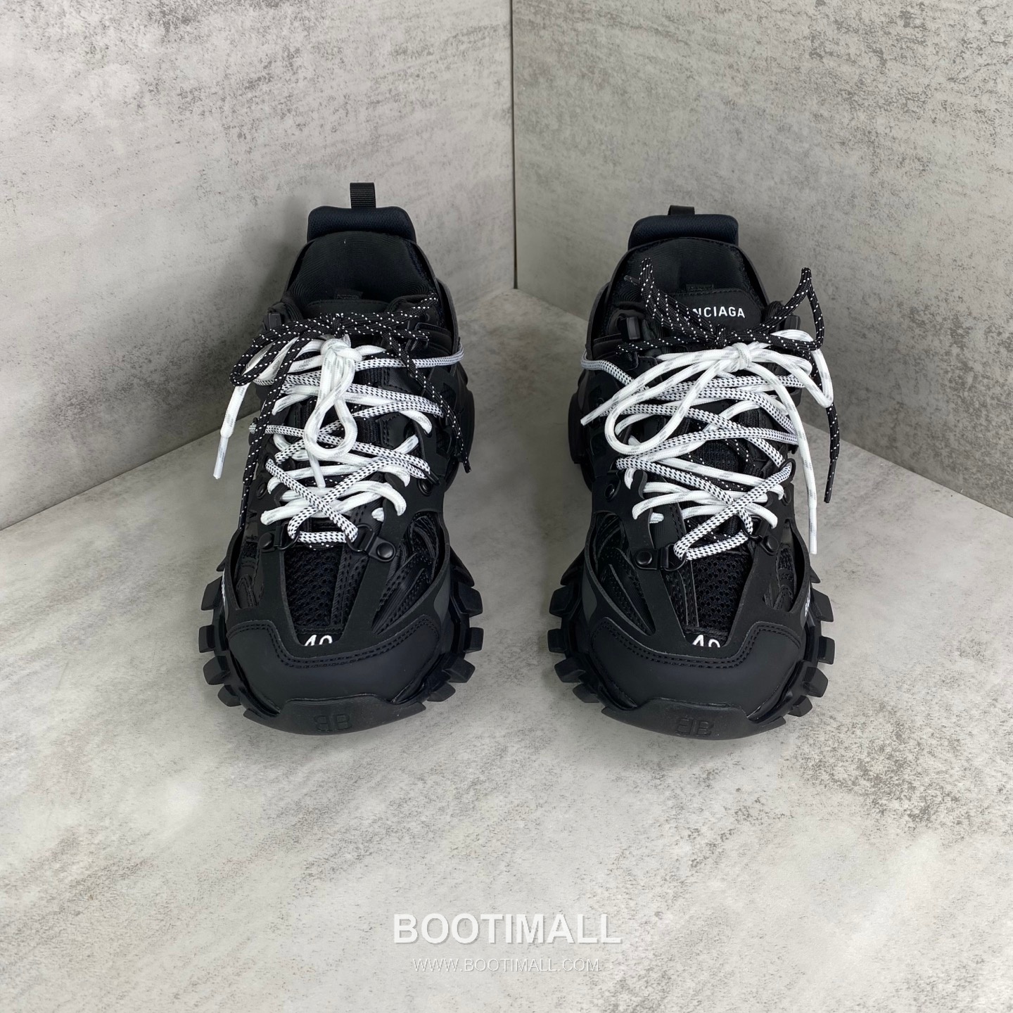 Balenciaga Track Mesh Nylon Chunky Sneakers with Outdoor Concept TPU Layered Detail 발렌시아가 트랙 메쉬 나일론 청키 스니커즈 아웃도어 컨셉 TPU 레이어드 디테일 3cm 4