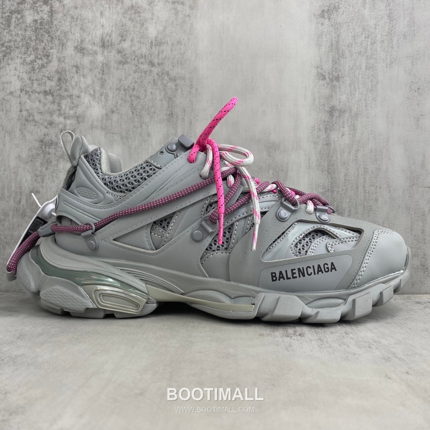 Balenciaga Track Mesh Nylon Chunky Sneakers with Outdoor Concept TPU Layered Detail 발렌시아가 트랙 메쉬 나일론 청키 스니커즈 아웃도어 컨셉 TPU 레이어드 디테일 3cm 6
