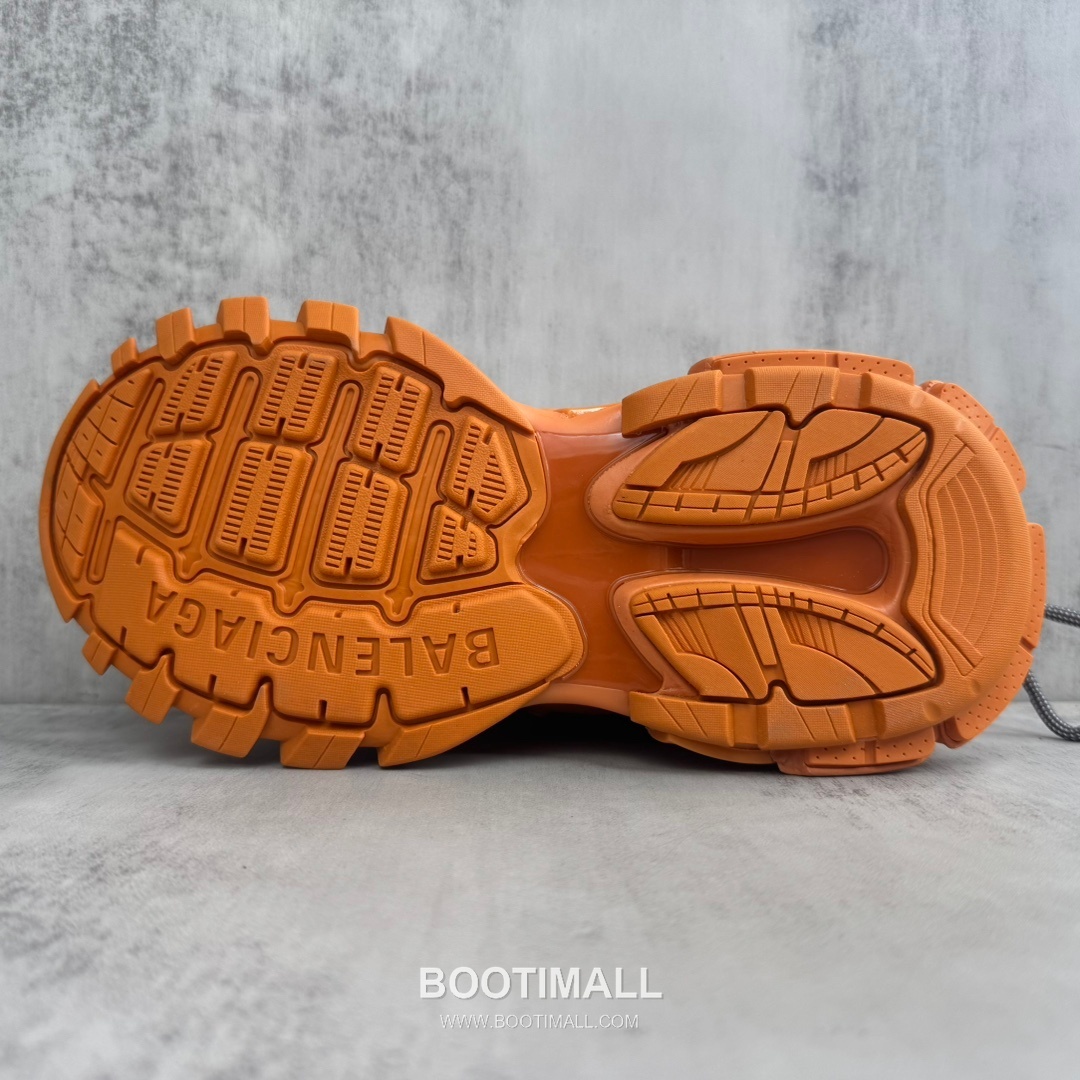 Balenciaga Track Mesh Nylon Chunky Sneakers with Outdoor Concept TPU Layered Detail 발렌시아가 트랙 메쉬 나일론 청키 스니커즈 아웃도어 컨셉 TPU 레이어드 디테일 3cm 8