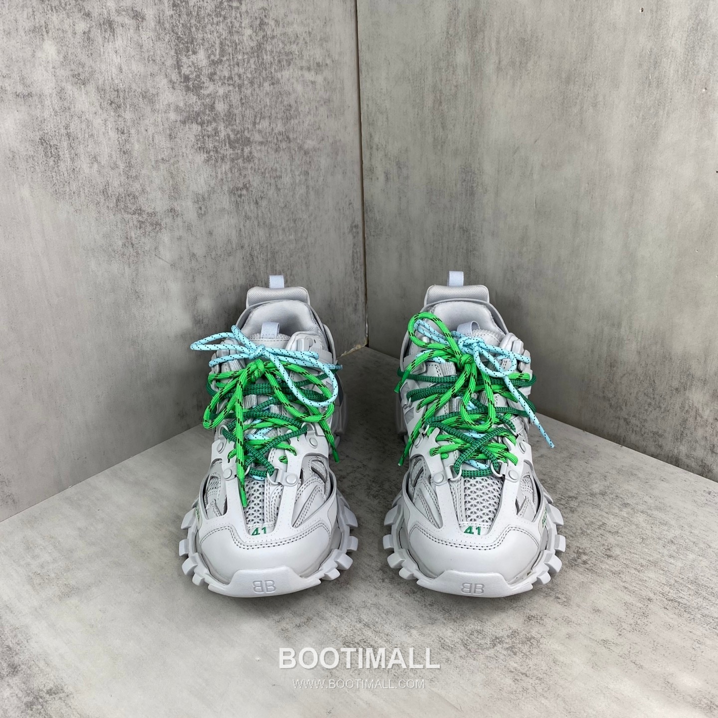Balenciaga Track Mesh Nylon Chunky Sneakers with Outdoor Concept TPU Layered Detail 발렌시아가 트랙 메쉬 나일론 청키 스니커즈 아웃도어 컨셉 TPU 레이어드 디테일 3cm 4