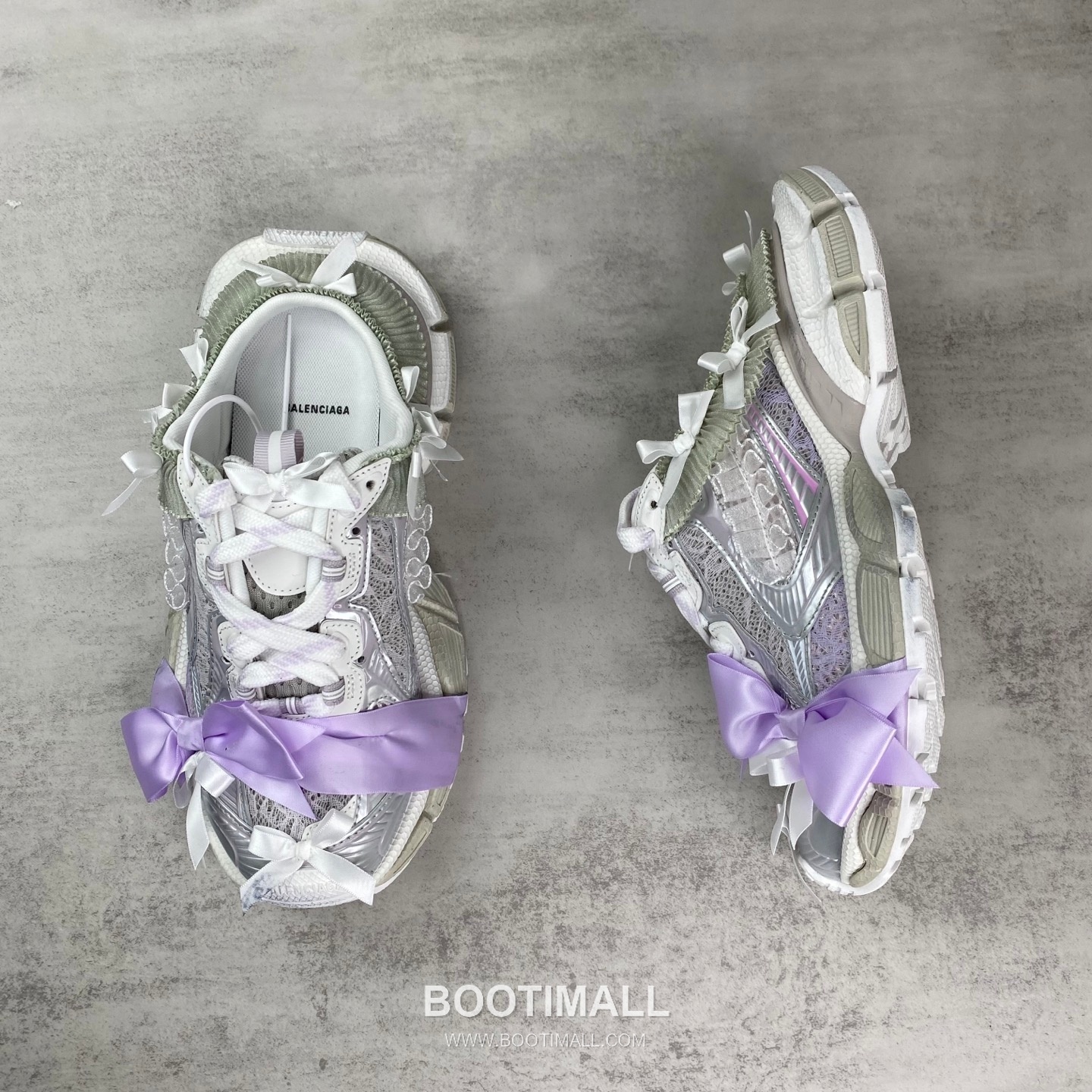 Balenciaga 3XL Denim Mesh Polyurethane Chunky Sneakers with Lace Ribbon Reflective Detail 발렌시아가 3XL 데님 메쉬 폴리우레탄 청키 스니커즈 레이스 리본 리플렉티브 디테일 3cm 3