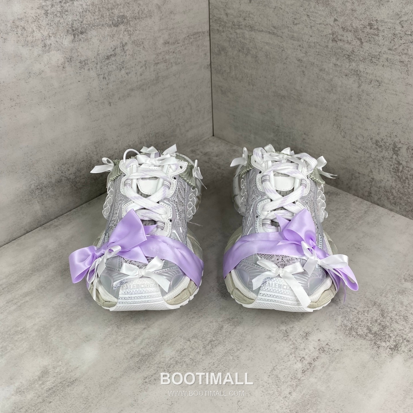 Balenciaga 3XL Denim Mesh Polyurethane Chunky Sneakers with Lace Ribbon Reflective Detail 발렌시아가 3XL 데님 메쉬 폴리우레탄 청키 스니커즈 레이스 리본 리플렉티브 디테일 3cm 4