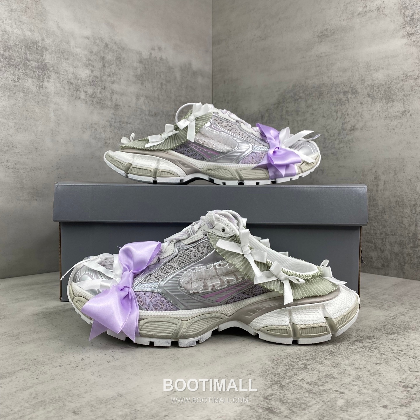 Balenciaga 3XL Denim Mesh Polyurethane Chunky Sneakers with Lace Ribbon Reflective Detail 발렌시아가 3XL 데님 메쉬 폴리우레탄 청키 스니커즈 레이스 리본 리플렉티브 디테일 3cm 6