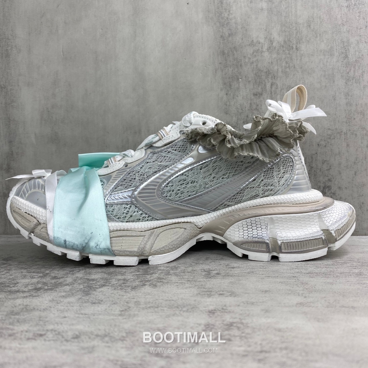 Balenciaga 3XL Denim Mesh Polyurethane Chunky Sneakers with Lace Ribbon Reflective Detail 발렌시아가 3XL 데님 메쉬 폴리우레탄 청키 스니커즈 레이스 리본 리플렉티브 디테일 3cm 7