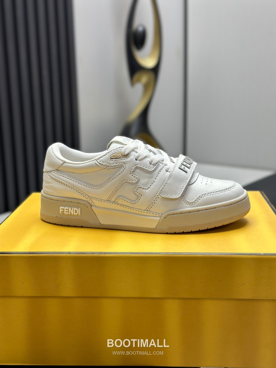 Fendi Match Suede Leather Low Sneakers with FF Stitch Logo Rubber Sole Detail 펜디 매치 스웨이드 레더 로우 스니커즈 FF 스티치 로고 러버솔 디테일 3cm 9