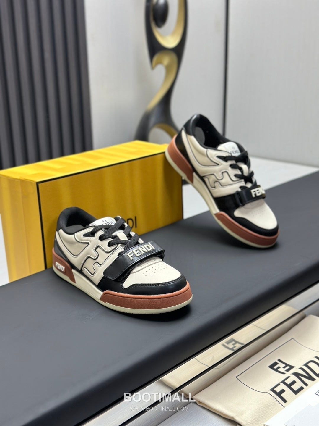 Fendi Match Suede Leather Low Sneakers with FF Stitch Logo Rubber Sole Detail 펜디 매치 스웨이드 레더 로우 스니커즈 FF 스티치 로고 러버솔 디테일 3cm 3