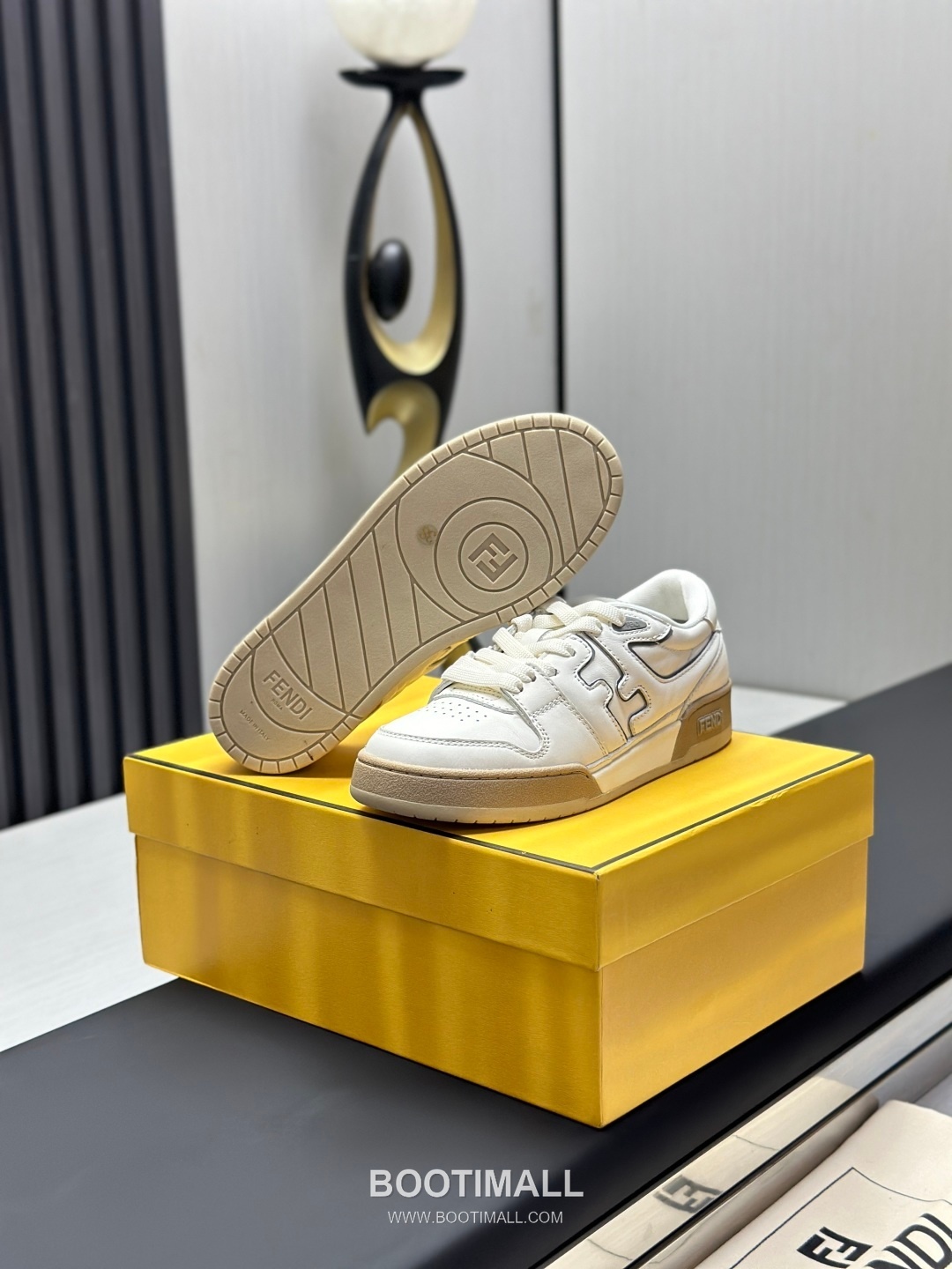 Fendi Match Suede Calfskin Leather Low Sneakers with FF Stitch Logo Embossed Sole Detail 펜디 매치 스웨이드 카프스킨 레더 로우 스니커즈 FF 스티치 로고 엠보싱 솔 디테일 3cm 6