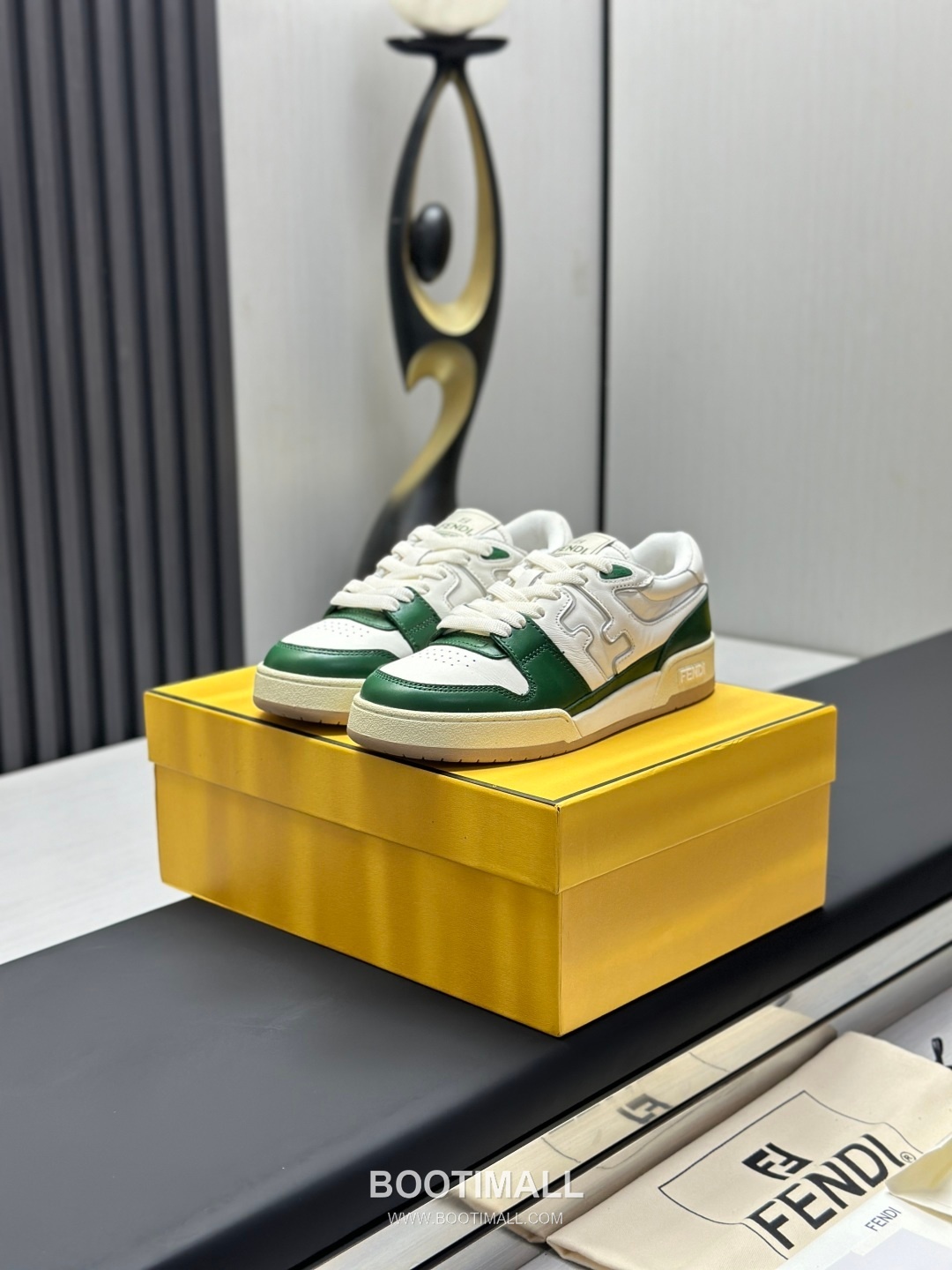 Fendi Match Suede Calfskin Leather Low Sneakers with FF Stitch Logo Embossed Sole Detail 펜디 매치 스웨이드 카프스킨 레더 로우 스니커즈 FF 스티치 로고 엠보싱 솔 디테일 3cm 1