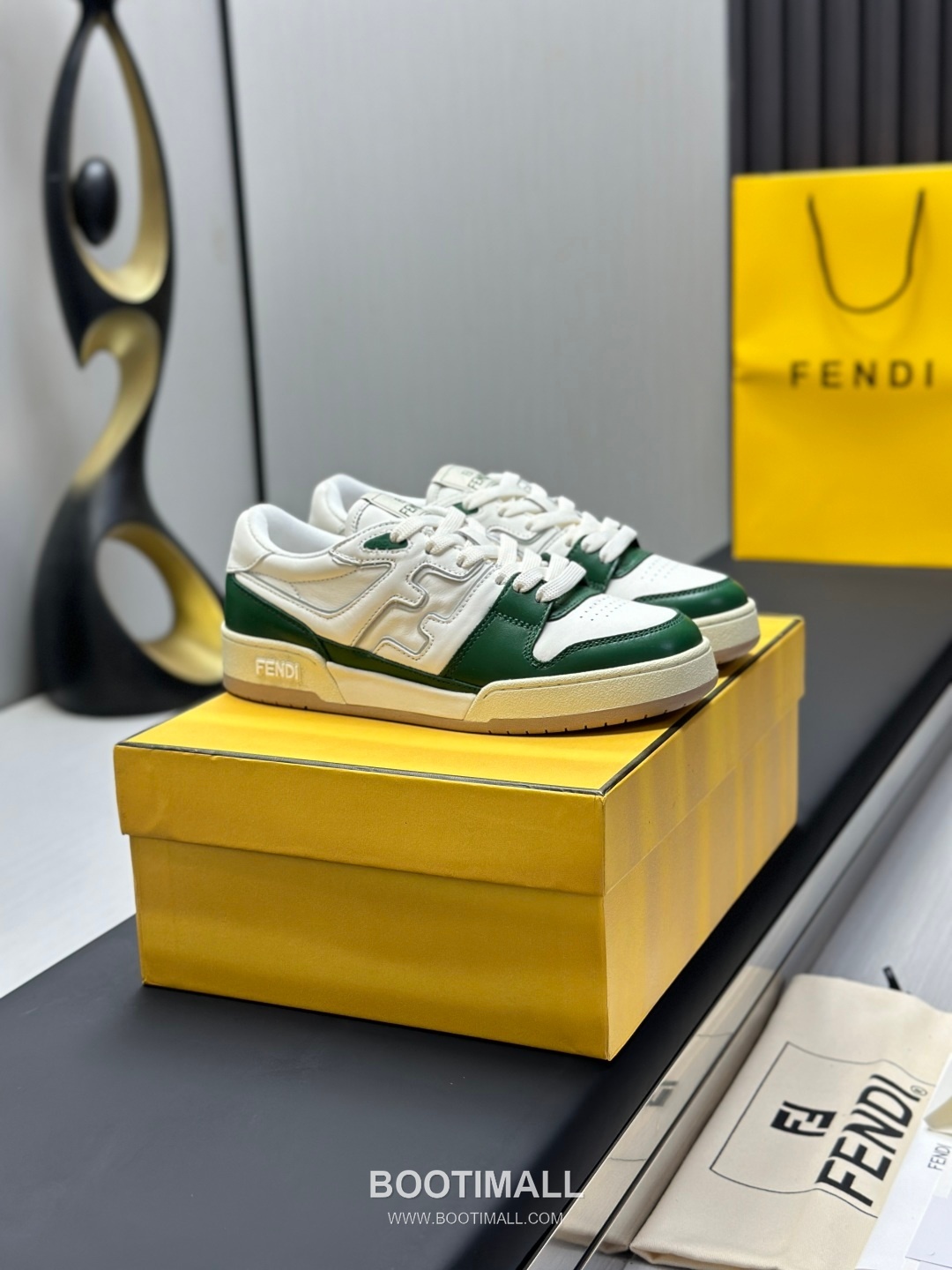 Fendi Match Suede Calfskin Leather Low Sneakers with FF Stitch Logo Embossed Sole Detail 펜디 매치 스웨이드 카프스킨 레더 로우 스니커즈 FF 스티치 로고 엠보싱 솔 디테일 3cm 2