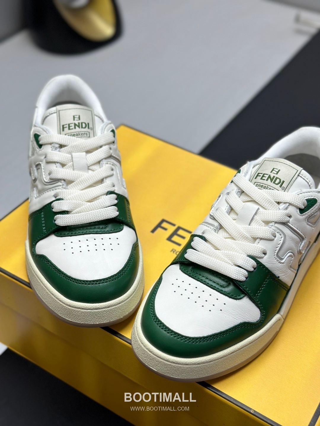 Fendi Match Suede Calfskin Leather Low Sneakers with FF Stitch Logo Embossed Sole Detail 펜디 매치 스웨이드 카프스킨 레더 로우 스니커즈 FF 스티치 로고 엠보싱 솔 디테일 3cm 6