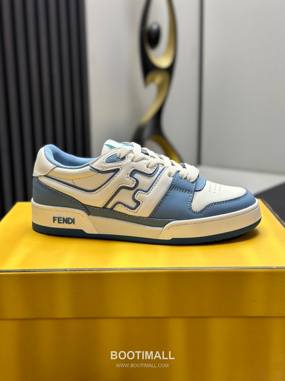 Fendi Match Suede Calfskin Leather Low Sneakers with FF Stitch Logo Embossed Sole Detail 펜디 매치 스웨이드 카프스킨 레더 로우 스니커즈 FF 스티치 로고 엠보싱 솔 디테일 3cm 9