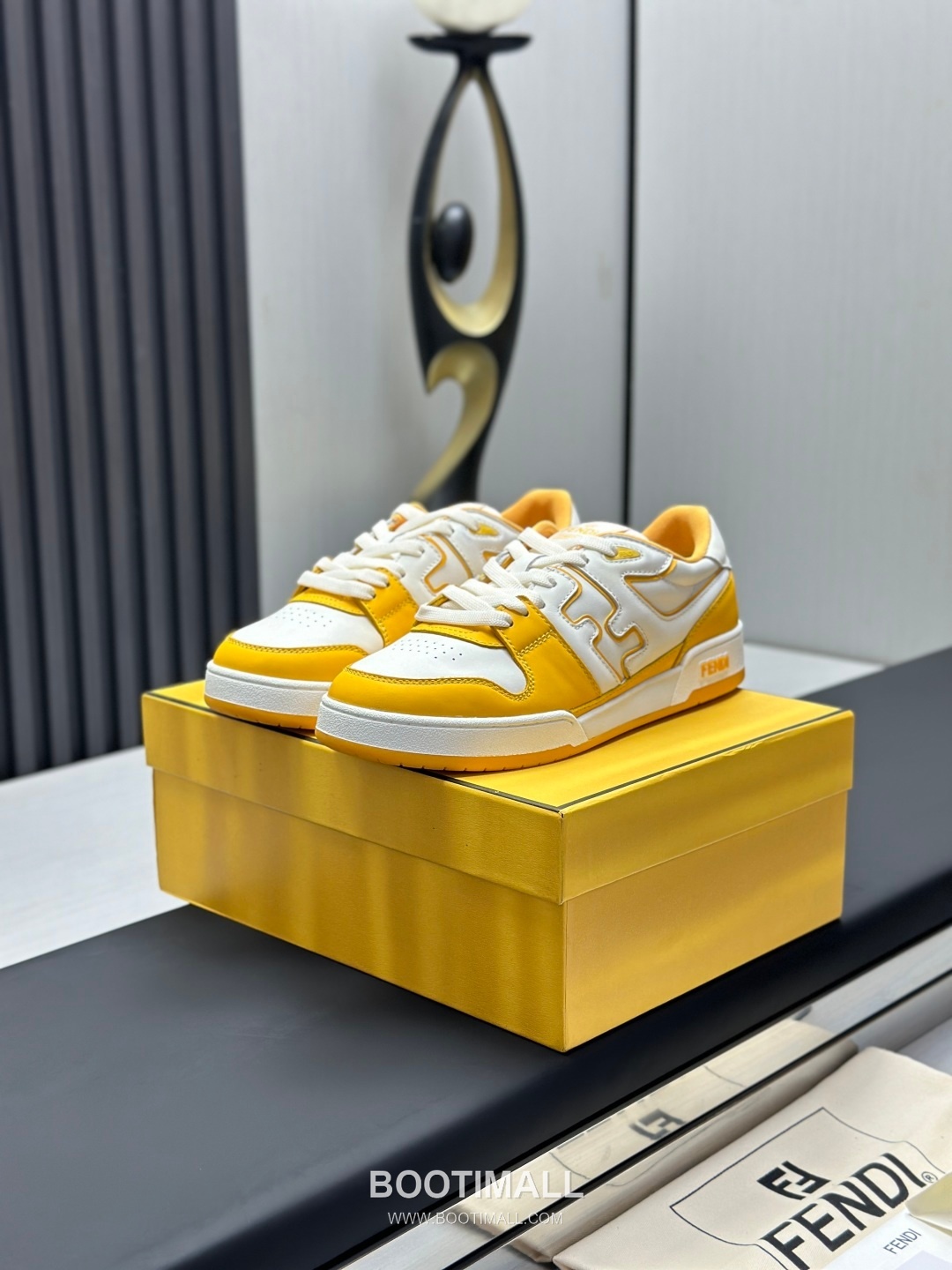 Fendi Match Suede Calfskin Leather Low Sneakers with FF Stitch Logo Embossed Sole Detail 펜디 매치 스웨이드 카프스킨 레더 로우 스니커즈 FF 스티치 로고 엠보싱 솔 디테일 3cm 1