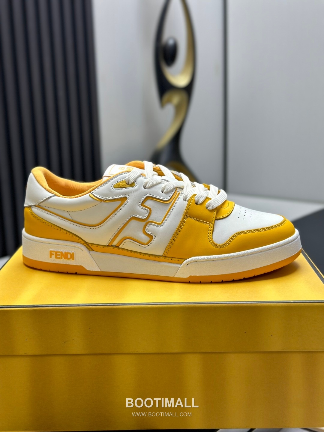 Fendi Match Suede Calfskin Leather Low Sneakers with FF Stitch Logo Embossed Sole Detail 펜디 매치 스웨이드 카프스킨 레더 로우 스니커즈 FF 스티치 로고 엠보싱 솔 디테일 3cm 9