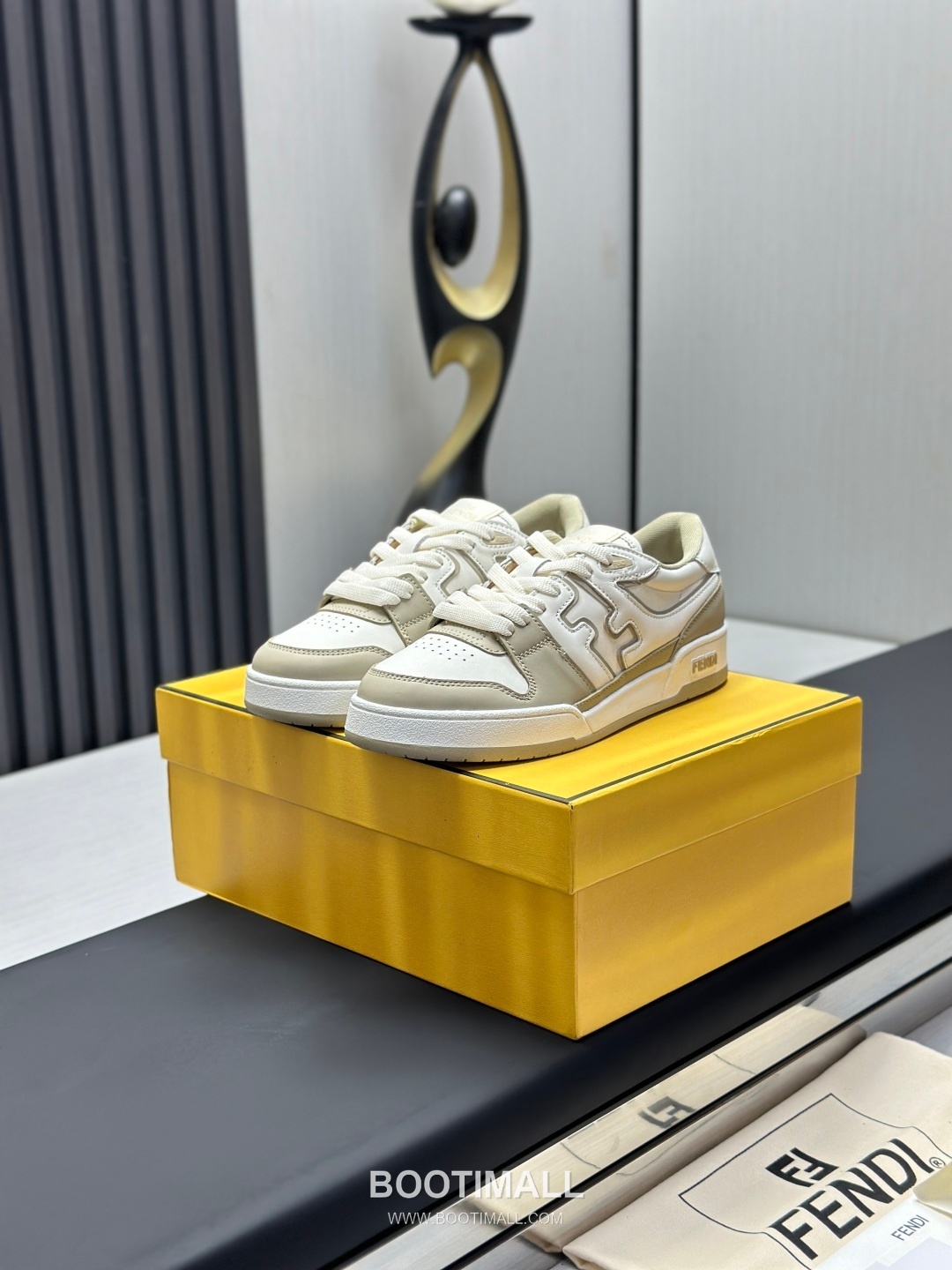Fendi Match Suede Calfskin Leather Low Sneakers with FF Stitch Logo Embossed Sole Detail 펜디 매치 스웨이드 카프스킨 레더 로우 스니커즈 FF 스티치 로고 엠보싱 솔 디테일 3cm 1