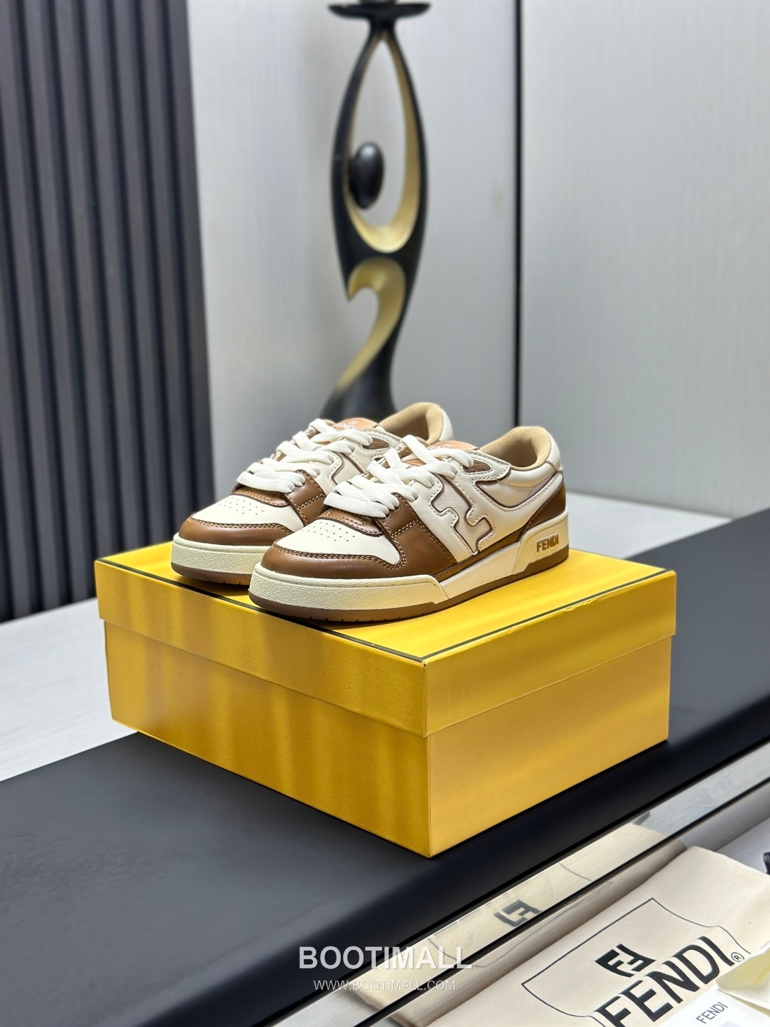 Fendi Match Suede Calfskin Leather Low Sneakers with FF Stitch Logo Embossed Sole Detail 펜디 매치 스웨이드 카프스킨 레더 로우 스니커즈 FF 스티치 로고 엠보싱 솔 디테일 3cm 1
