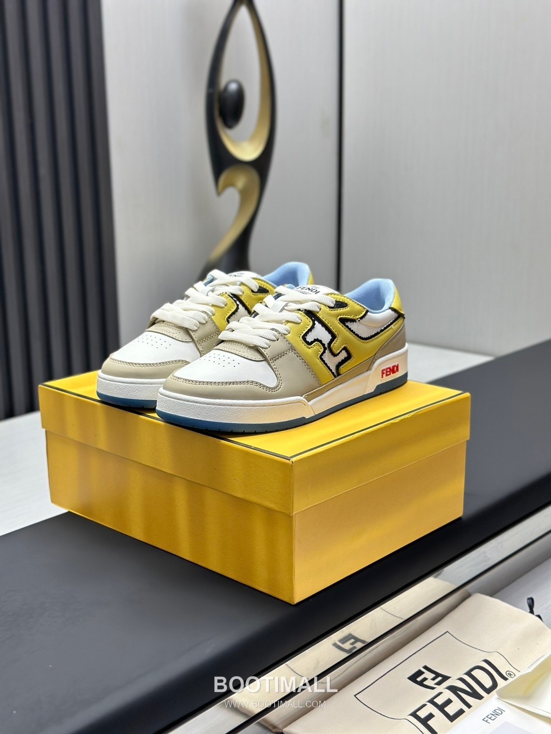 Fendi Match Suede Calfskin Leather Low Sneakers with FF Stitch Logo Embossed Sole Detail 펜디 매치 스웨이드 카프스킨 레더 로우 스니커즈 FF 스티치 로고 엠보싱 솔 디테일 3cm 1