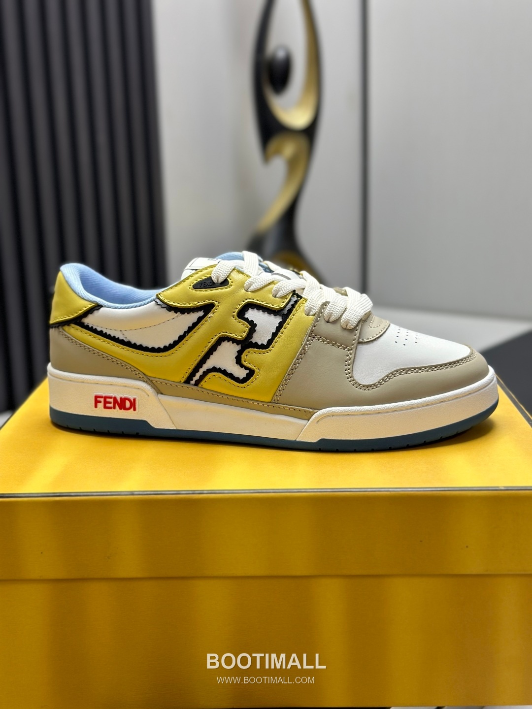 Fendi Match Suede Calfskin Leather Low Sneakers with FF Stitch Logo Embossed Sole Detail 펜디 매치 스웨이드 카프스킨 레더 로우 스니커즈 FF 스티치 로고 엠보싱 솔 디테일 3cm 9