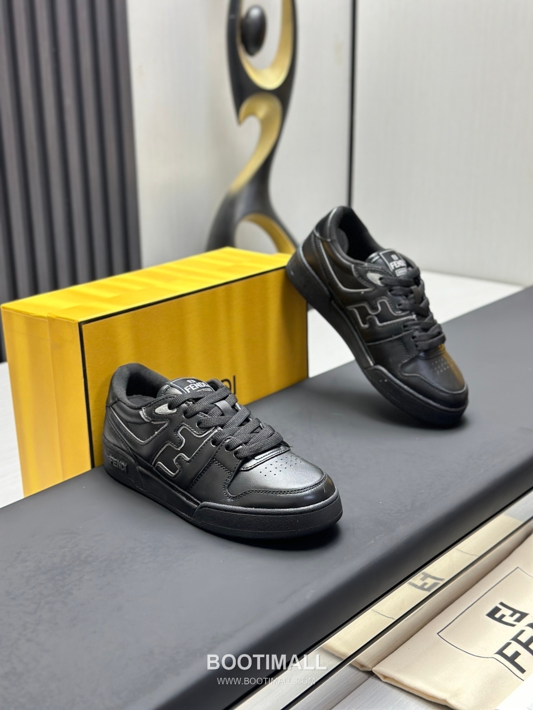 Fendi Match Suede Calfskin Leather Low Sneakers with FF Stitch Logo Embossed Sole Detail 펜디 매치 스웨이드 카프스킨 레더 로우 스니커즈 FF 스티치 로고 엠보싱 솔 디테일 3cm 3