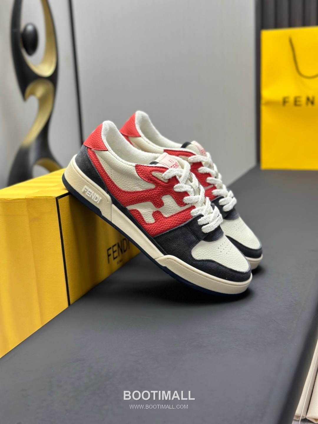 Fendi Match Suede Calfskin Leather Low Sneakers with FF Stitch Logo Embossed Sole Detail 펜디 매치 스웨이드 카프스킨 레더 로우 스니커즈 FF 스티치 로고 엠보싱 솔 디테일 3cm 4