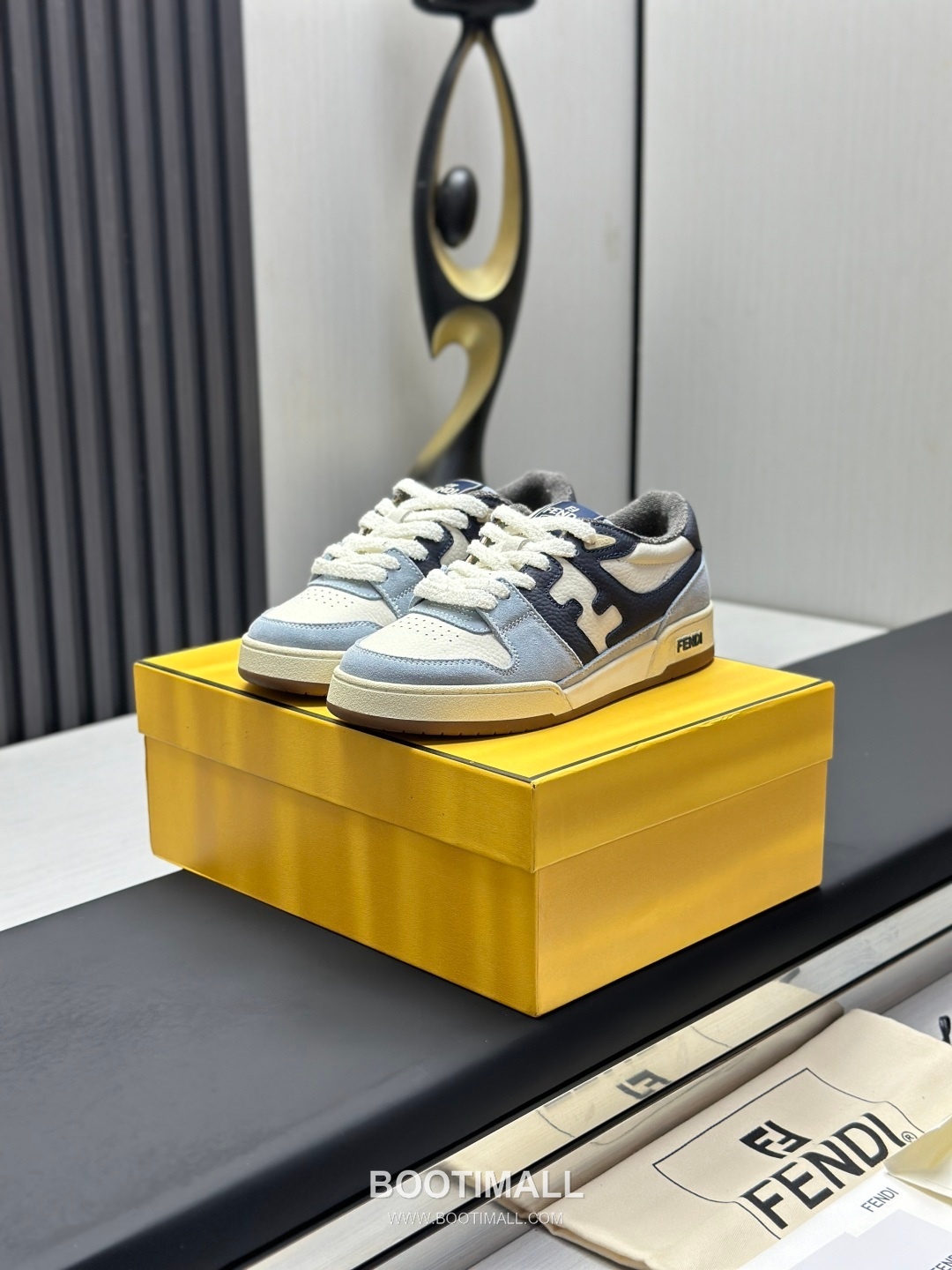 Fendi Match Suede Calfskin Leather Low Sneakers with FF Stitch Logo Embossed Sole Detail 펜디 매치 스웨이드 카프스킨 레더 로우 스니커즈 FF 스티치 로고 엠보싱 솔 디테일 3cm 1