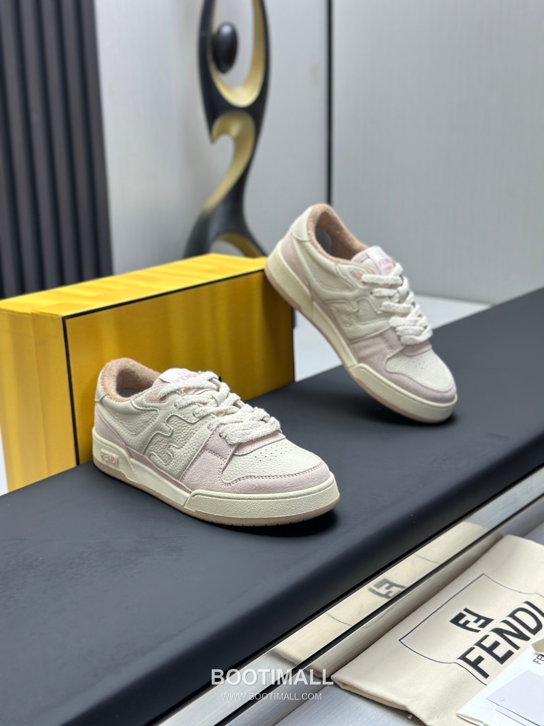 Fendi Match Suede Calfskin Leather Low Sneakers with FF Stitch Logo Embossed Sole Detail 펜디 매치 스웨이드 카프스킨 레더 로우 스니커즈 FF 스티치 로고 엠보싱 솔 디테일 3cm 3