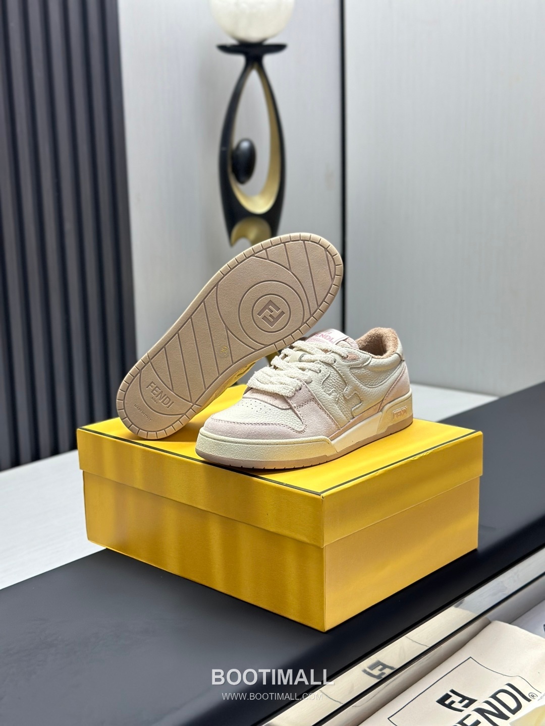 Fendi Match Suede Calfskin Leather Low Sneakers with FF Stitch Logo Embossed Sole Detail 펜디 매치 스웨이드 카프스킨 레더 로우 스니커즈 FF 스티치 로고 엠보싱 솔 디테일 3cm 5