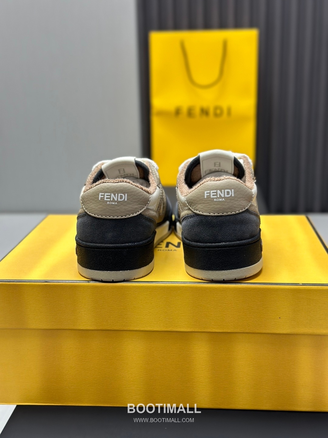 Fendi Match Suede Calfskin Leather Low Sneakers with FF Stitch Logo Embossed Sole Detail 펜디 매치 스웨이드 카프스킨 레더 로우 스니커즈 FF 스티치 로고 엠보싱 솔 디테일 3cm 5