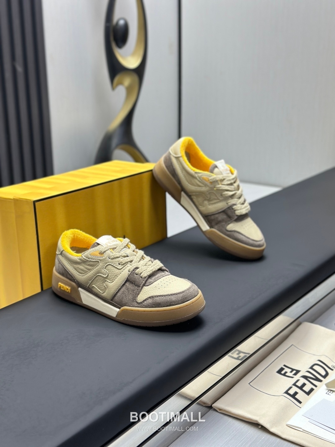 Fendi Match Suede Calfskin Leather Low Sneakers with FF Stitch Logo Embossed Sole Detail 펜디 매치 스웨이드 카프스킨 레더 로우 스니커즈 FF 스티치 로고 엠보싱 솔 디테일 3cm 3