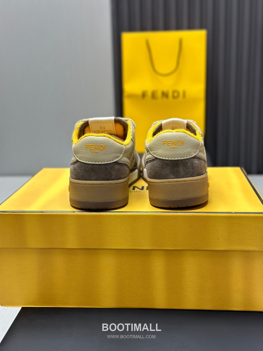 Fendi Match Suede Calfskin Leather Low Sneakers with FF Stitch Logo Embossed Sole Detail 펜디 매치 스웨이드 카프스킨 레더 로우 스니커즈 FF 스티치 로고 엠보싱 솔 디테일 3cm 7