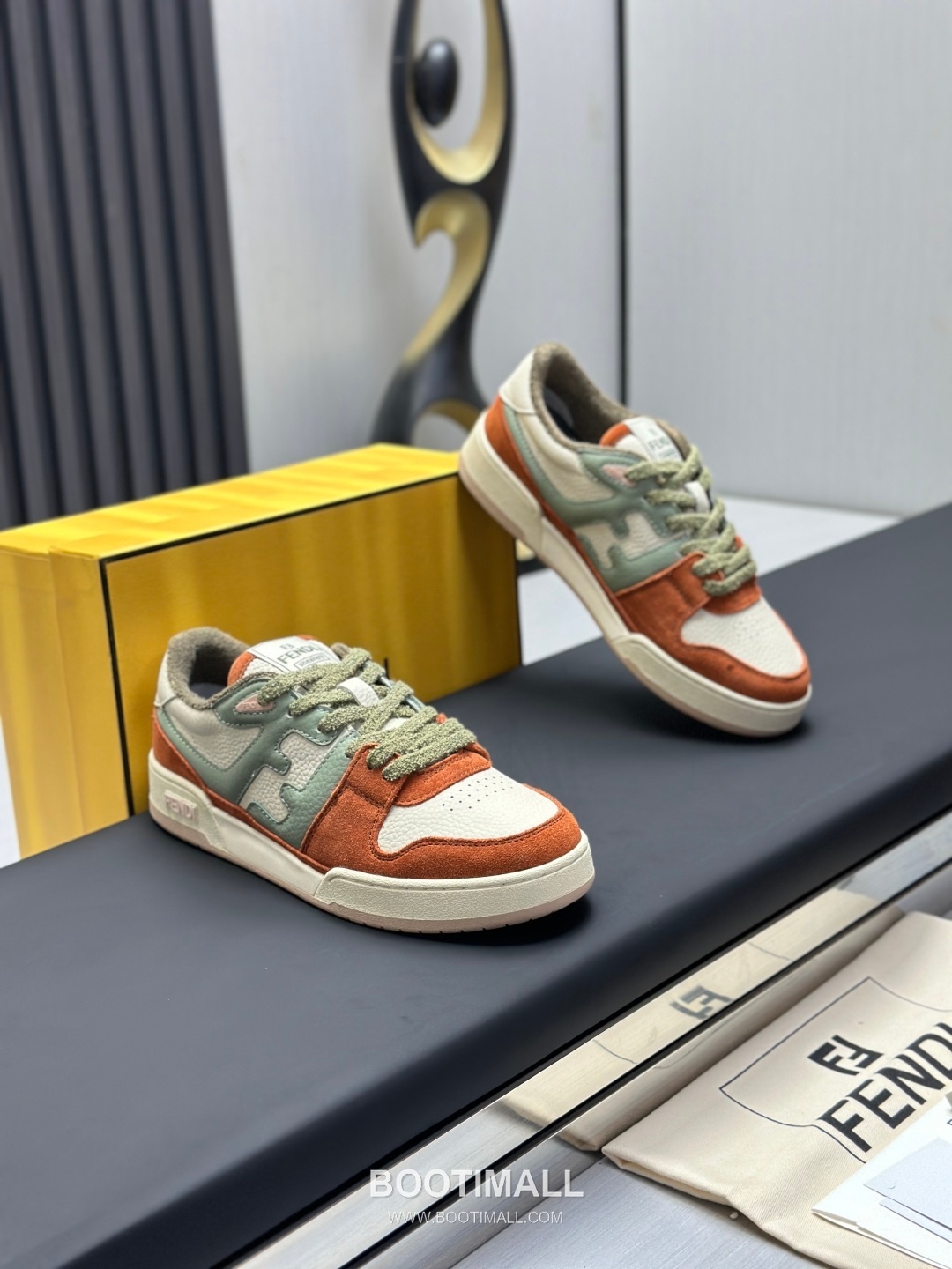 Fendi Match Suede Calfskin Leather Low Sneakers with FF Stitch Logo Embossed Sole Detail 펜디 매치 스웨이드 카프스킨 레더 로우 스니커즈 FF 스티치 로고 엠보싱 솔 디테일 3cm 3