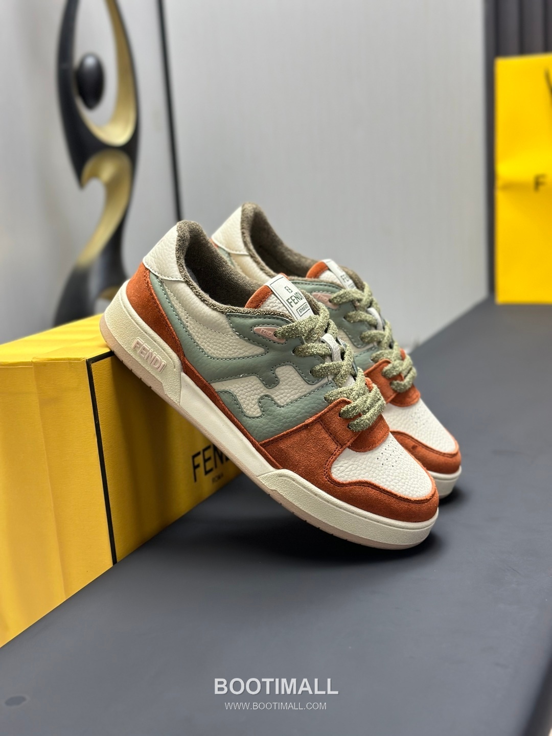 Fendi Match Suede Calfskin Leather Low Sneakers with FF Stitch Logo Embossed Sole Detail 펜디 매치 스웨이드 카프스킨 레더 로우 스니커즈 FF 스티치 로고 엠보싱 솔 디테일 3cm 4