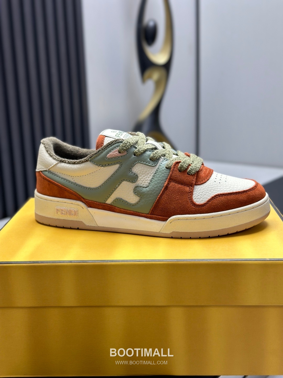 Fendi Match Suede Calfskin Leather Low Sneakers with FF Stitch Logo Embossed Sole Detail 펜디 매치 스웨이드 카프스킨 레더 로우 스니커즈 FF 스티치 로고 엠보싱 솔 디테일 3cm 9