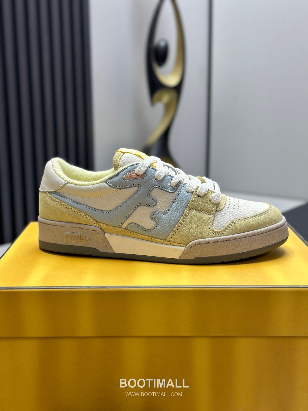 Fendi Match Suede Calfskin Leather Low Sneakers with FF Stitch Logo Embossed Sole Detail 펜디 매치 스웨이드 카프스킨 레더 로우 스니커즈 FF 스티치 로고 엠보싱 솔 디테일 3cm 9