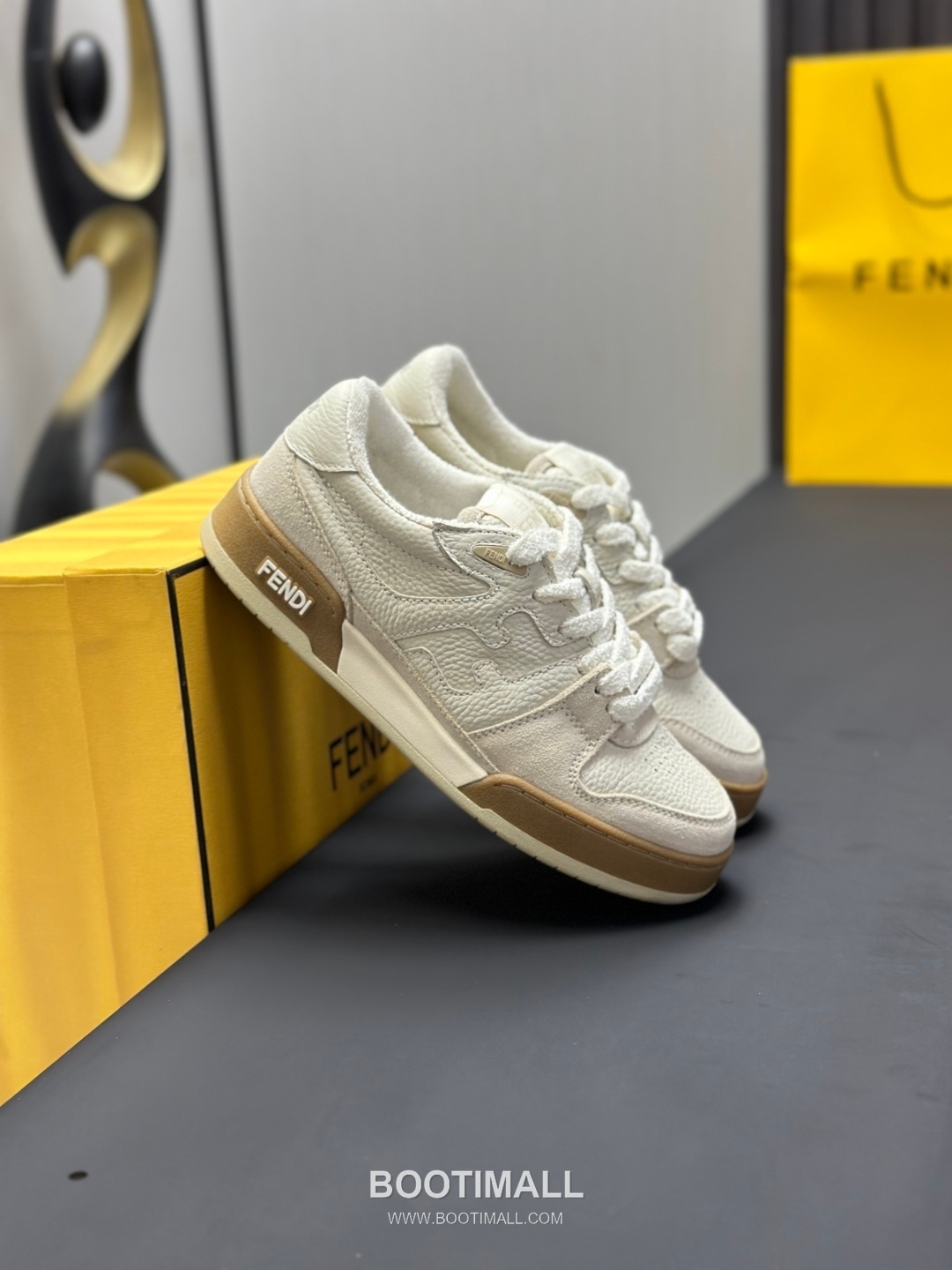 Fendi Match Suede Calfskin Leather Low Sneakers with FF Stitch Logo Embossed Sole Detail 펜디 매치 스웨이드 카프스킨 레더 로우 스니커즈 FF 스티치 로고 엠보싱 솔 디테일 3cm 4