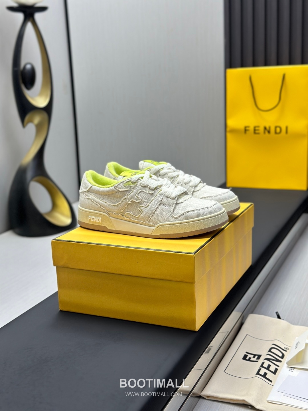 Fendi Match Suede Calfskin Leather Low Sneakers with FF Stitch Logo Rubber Sole Detail 펜디 매치 스웨이드 카프스킨 레더 로우 스니커즈 FF 스티치 로고 러버솔 디테일 3cm 2