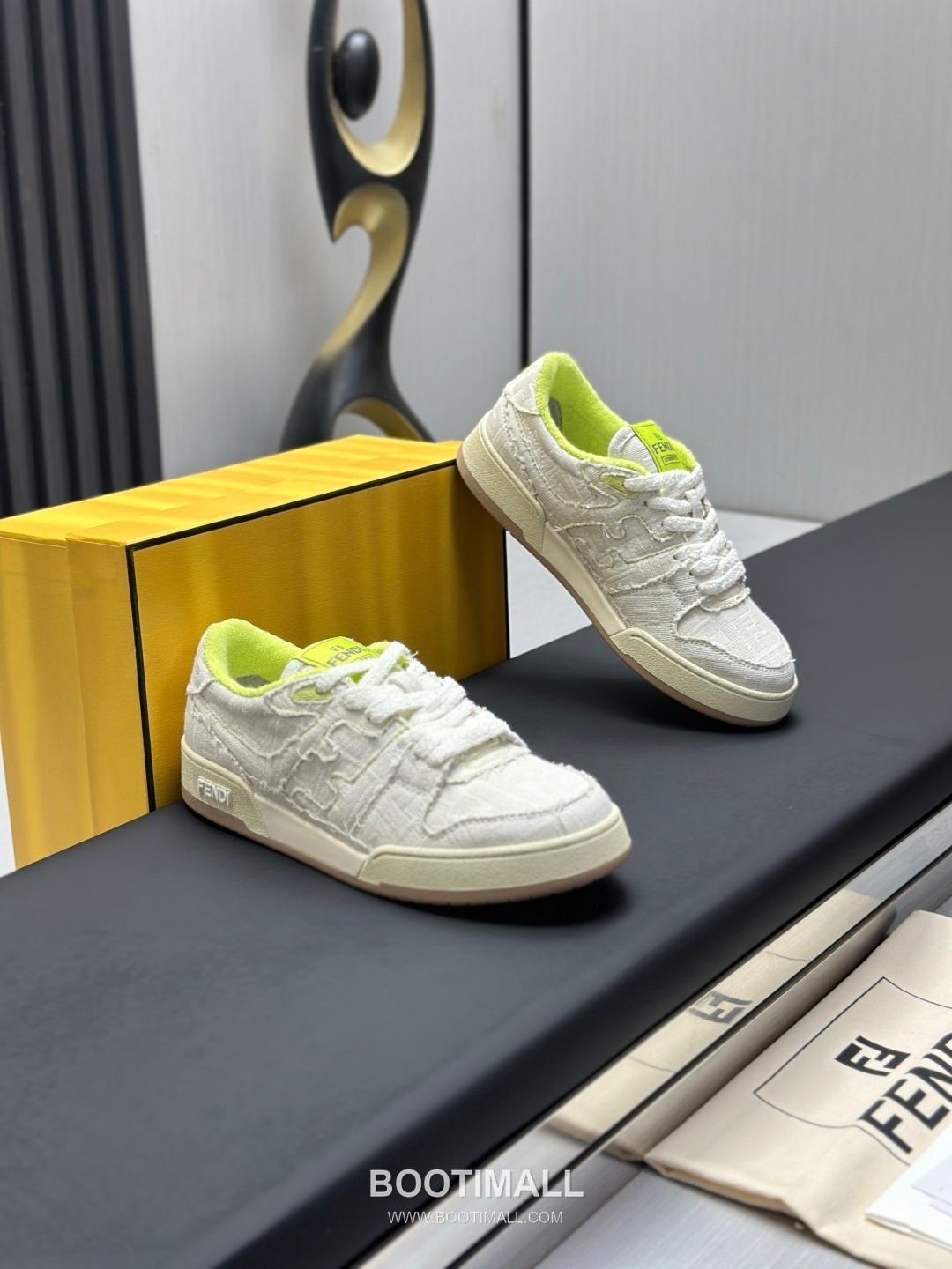 Fendi Match Suede Calfskin Leather Low Sneakers with FF Stitch Logo Rubber Sole Detail 펜디 매치 스웨이드 카프스킨 레더 로우 스니커즈 FF 스티치 로고 러버솔 디테일 3cm 3