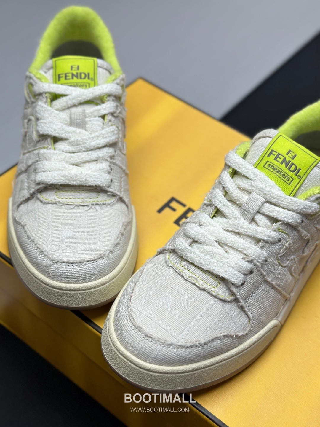Fendi Match Suede Calfskin Leather Low Sneakers with FF Stitch Logo Rubber Sole Detail 펜디 매치 스웨이드 카프스킨 레더 로우 스니커즈 FF 스티치 로고 러버솔 디테일 3cm 6