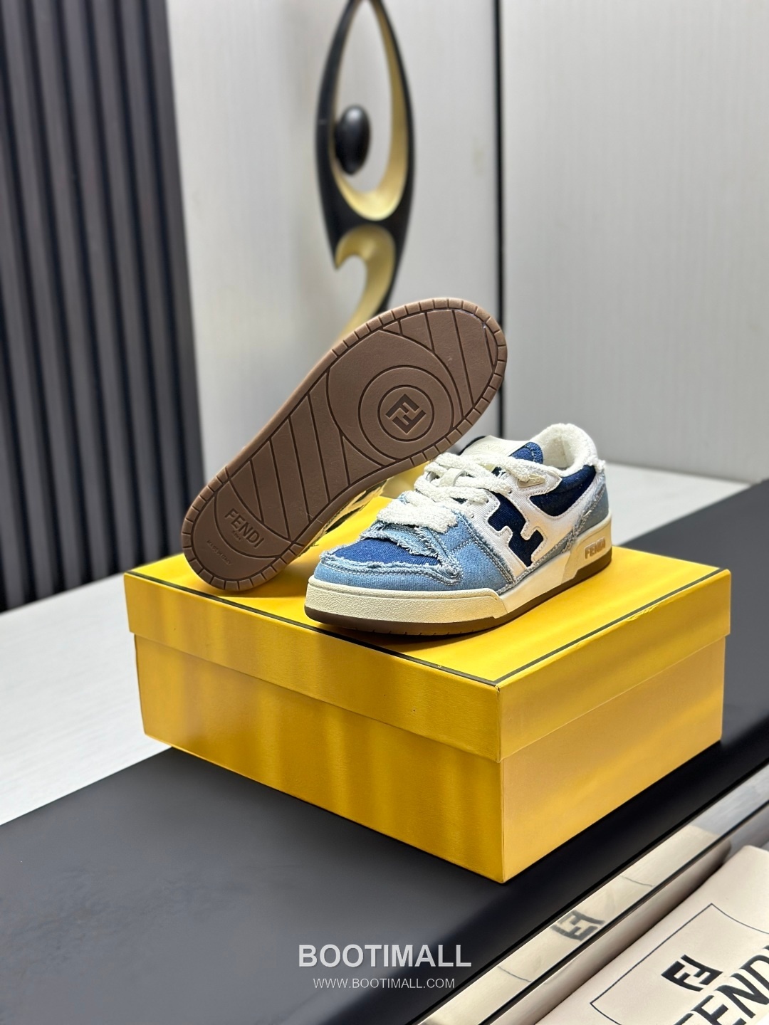 Fendi Match Suede Calfskin Leather Low Sneakers with FF Stitch Logo Rubber Sole Detail 펜디 매치 스웨이드 카프스킨 레더 로우 스니커즈 FF 스티치 로고 러버솔 디테일 3cm 5