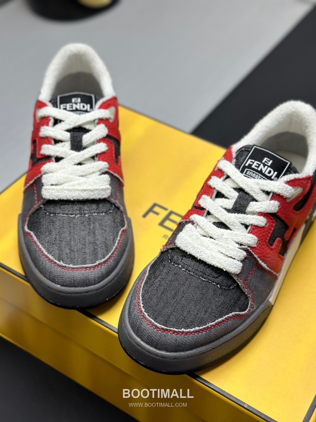 Fendi Match Suede Calfskin Leather Low Sneakers with FF Stitch Logo Rubber Sole Detail 펜디 매치 스웨이드 카프스킨 레더 로우 스니커즈 FF 스티치 로고 러버솔 디테일 3cm 5