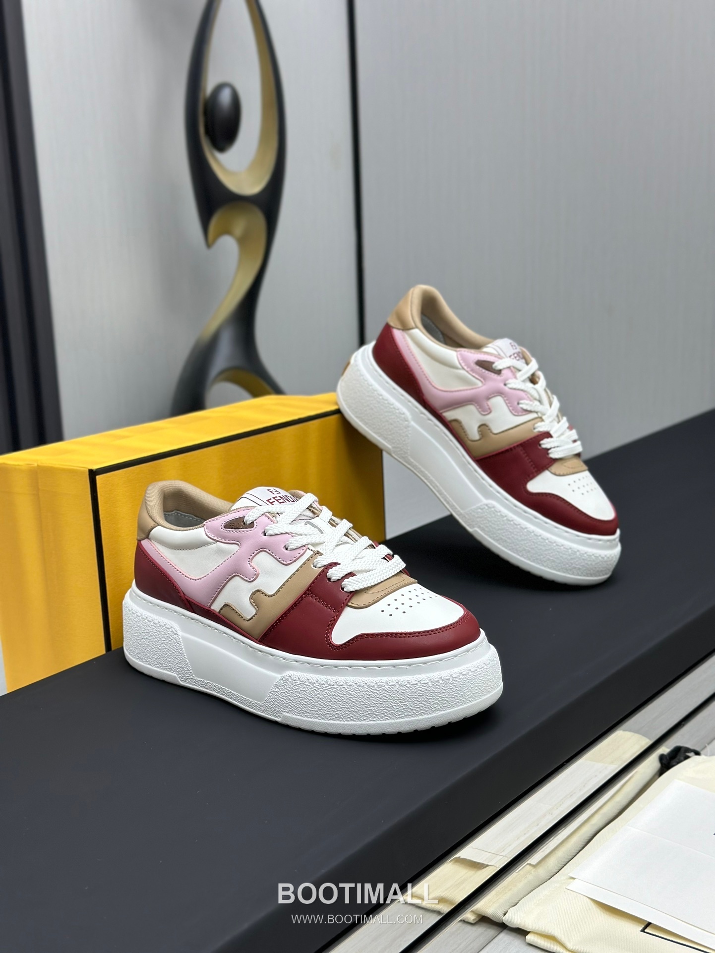 Fendi Match Suede Calfskin Platform Low Sneakers with FF Raised Logo Detail 펜디 매치 스웨이드 카프스킨 플랫폼 로우 스니커즈 FF 돌출 로고 디테일 5cm 3