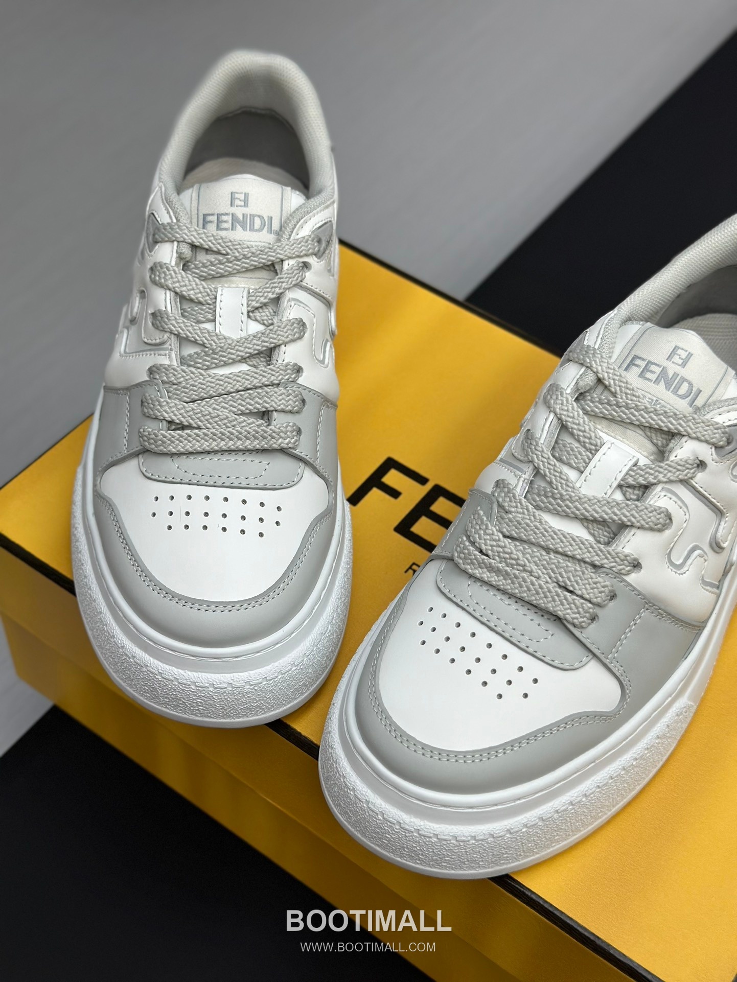 Fendi Match Suede Calfskin Platform Low Sneakers with FF Raised Logo Detail 펜디 매치 스웨이드 카프스킨 플랫폼 로우 스니커즈 FF 돌출 로고 디테일 5cm 5