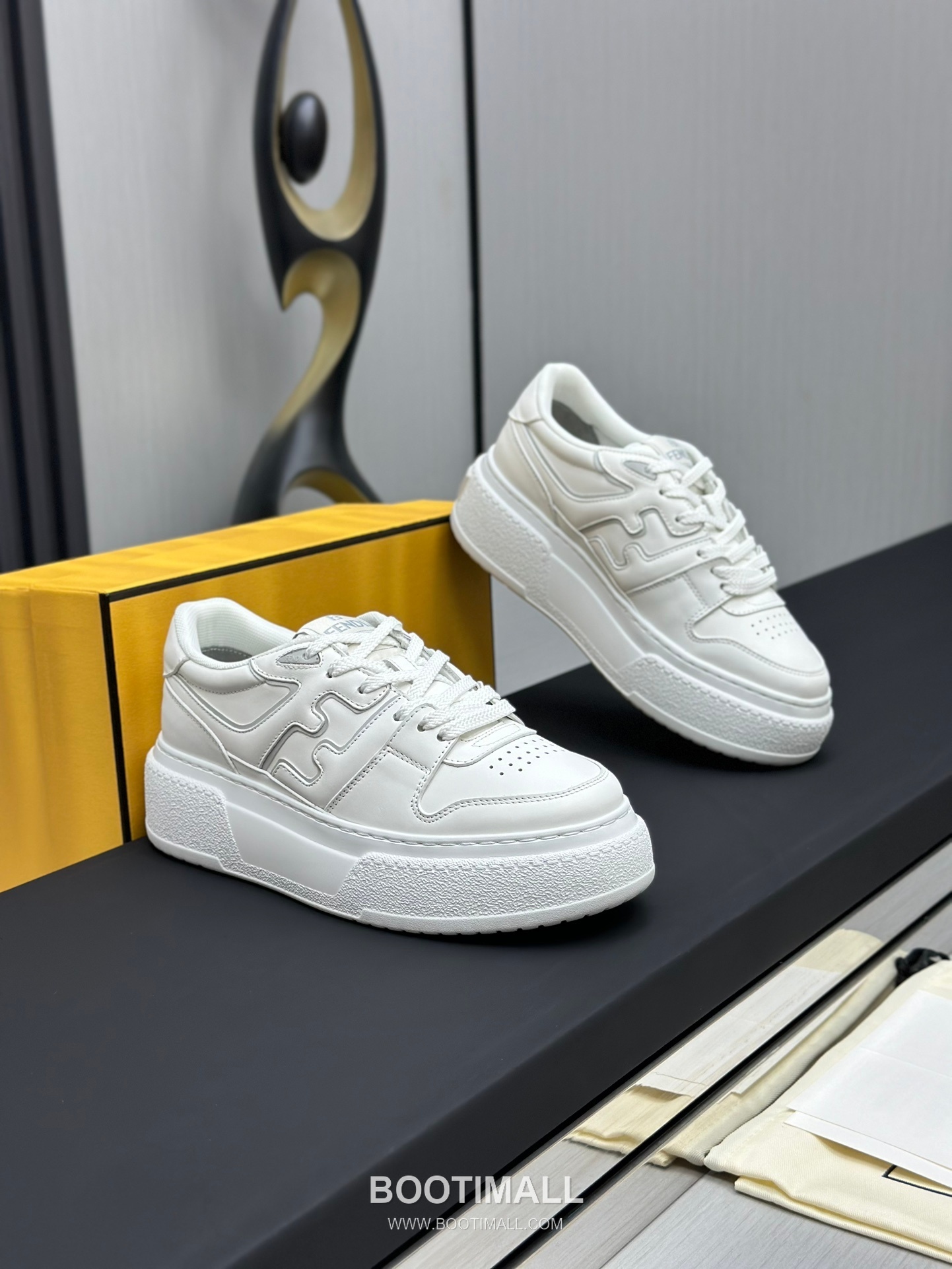 Fendi Match Suede Calfskin Platform Low Sneakers with FF Raised Logo Detail 펜디 매치 스웨이드 카프스킨 플랫폼 로우 스니커즈 FF 돌출 로고 디테일 5cm 3