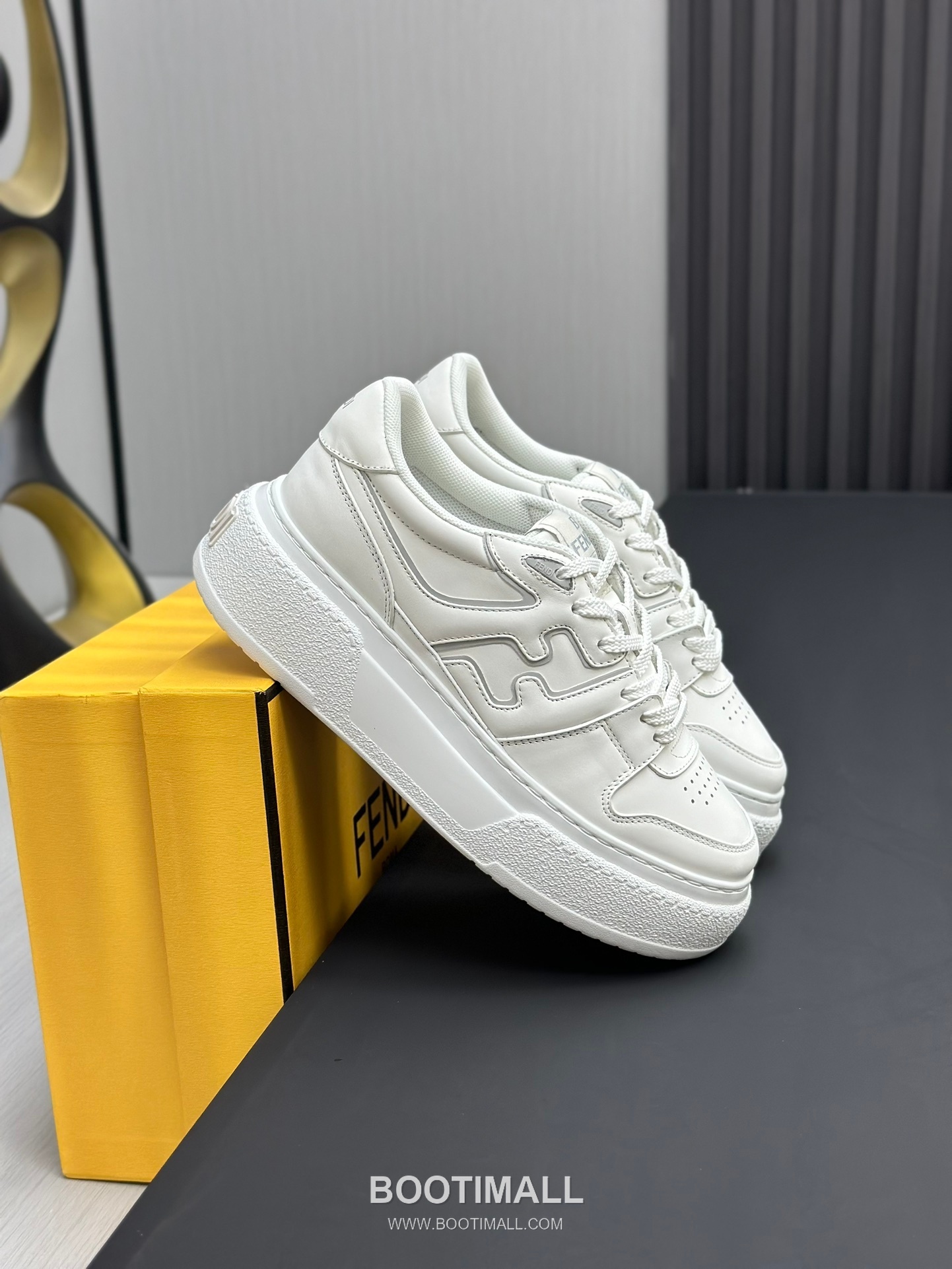 Fendi Match Suede Calfskin Platform Low Sneakers with FF Raised Logo Detail 펜디 매치 스웨이드 카프스킨 플랫폼 로우 스니커즈 FF 돌출 로고 디테일 5cm 4