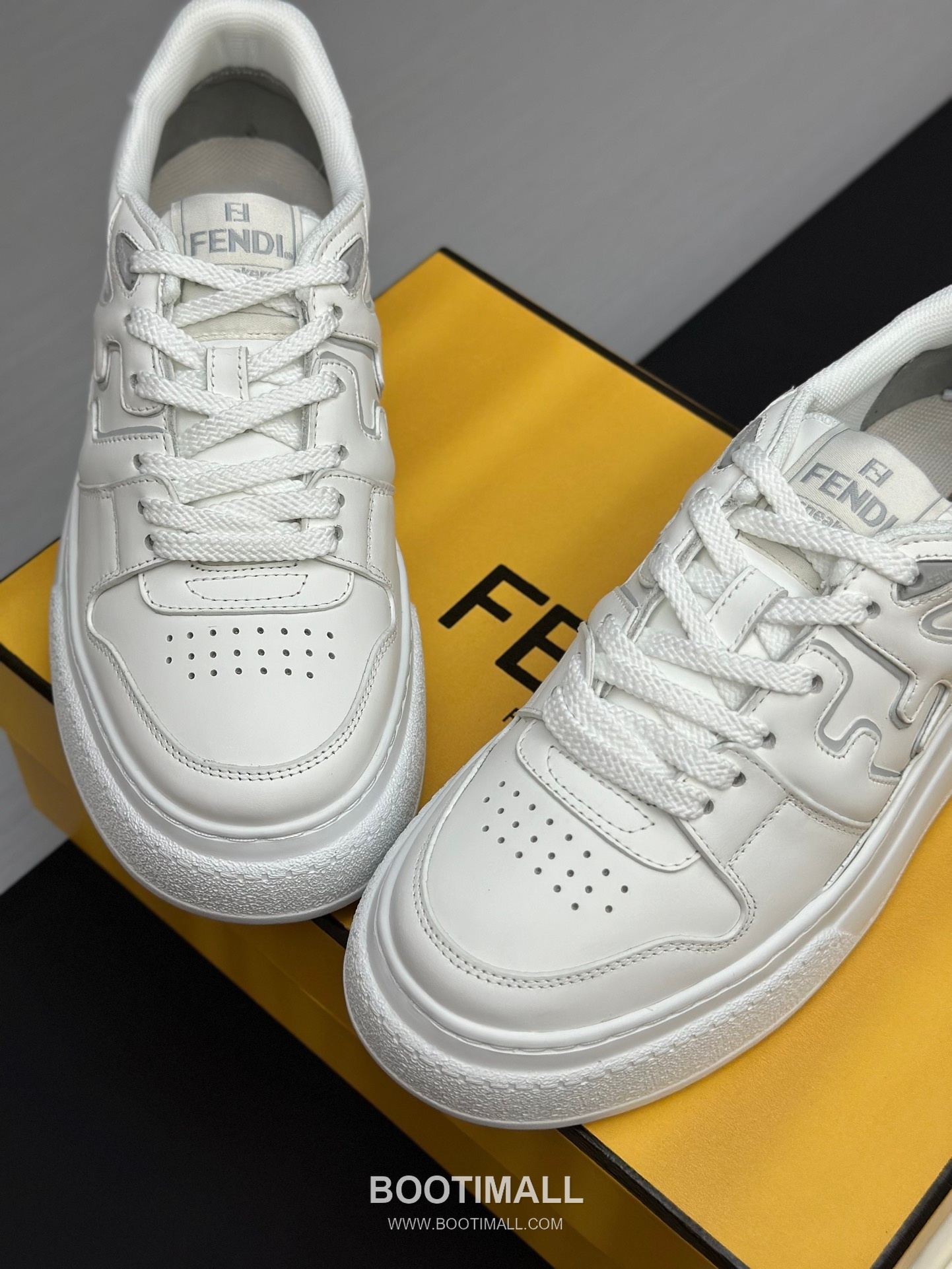 Fendi Match Suede Calfskin Platform Low Sneakers with FF Raised Logo Detail 펜디 매치 스웨이드 카프스킨 플랫폼 로우 스니커즈 FF 돌출 로고 디테일 5cm 5